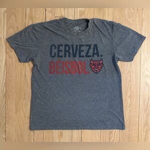 Men's Demonios Cerveza Beisbol Tee, Gray, Short-Sleeved, Size L